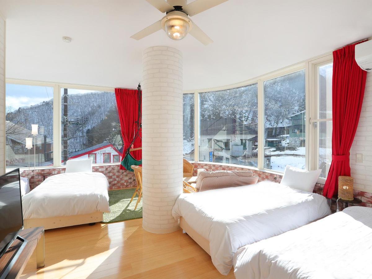 Lift Inn Hakuba Goryu Екстериор снимка